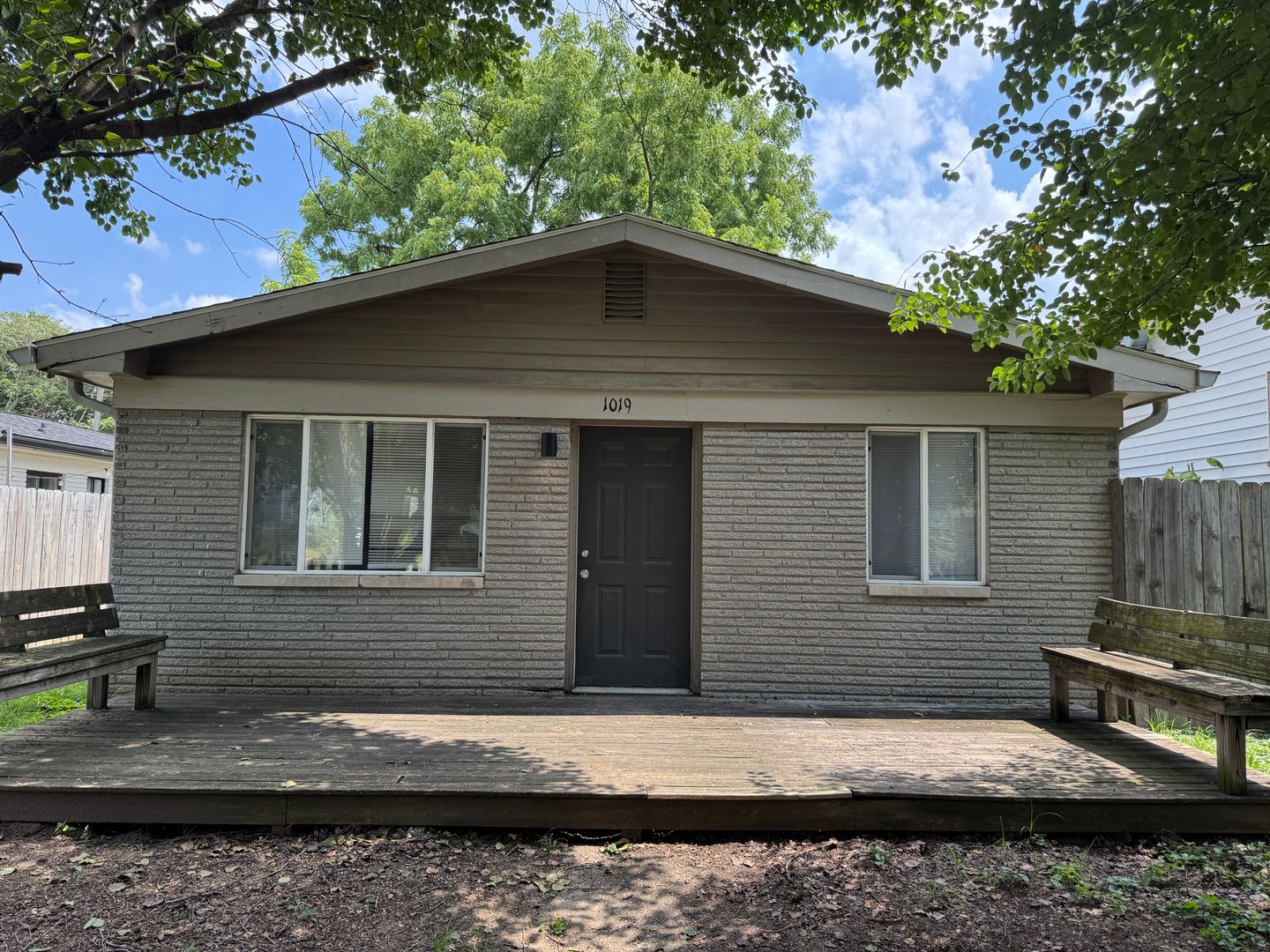 Indianapolis House: 1019 S Randolph St