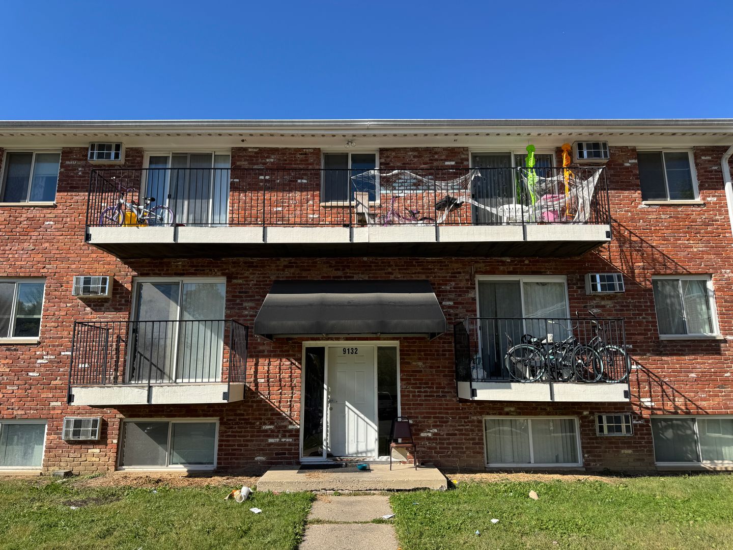Indianapolis Apartment: 9120 E 10th St