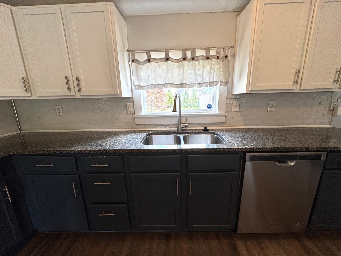 1242 Cottage Ave 9 of 12