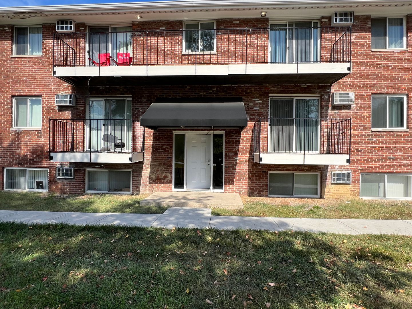 Indianapolis Apartment: 9128 E 10th St