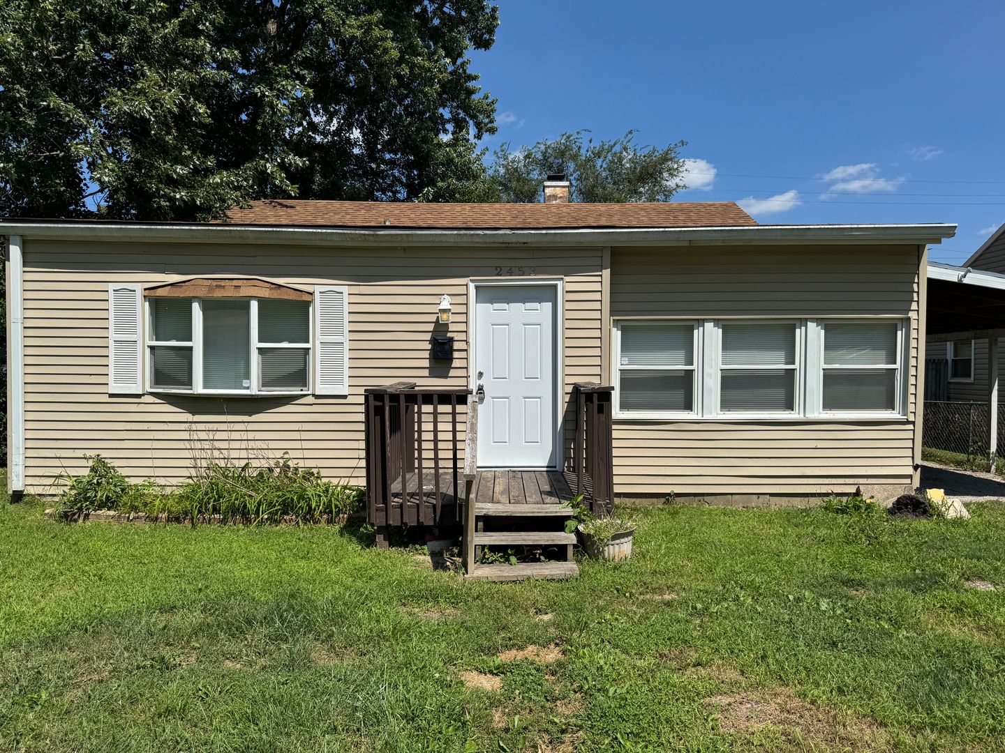 Indianapolis House: 2453 N Goodlet Ave