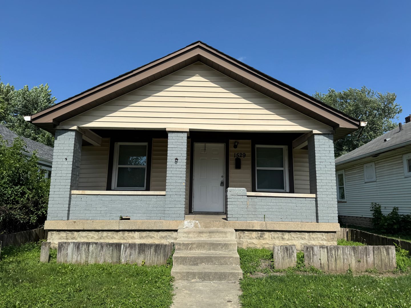 Indianapolis House: 1529 Dawson St