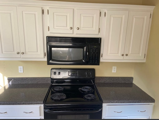 306 Countryview (Unit B)