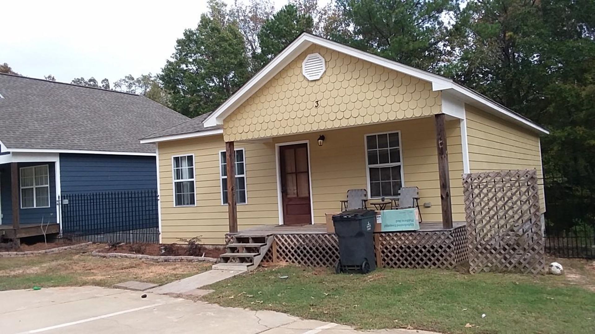 Oxford House: 3 Hickory Cove Loop