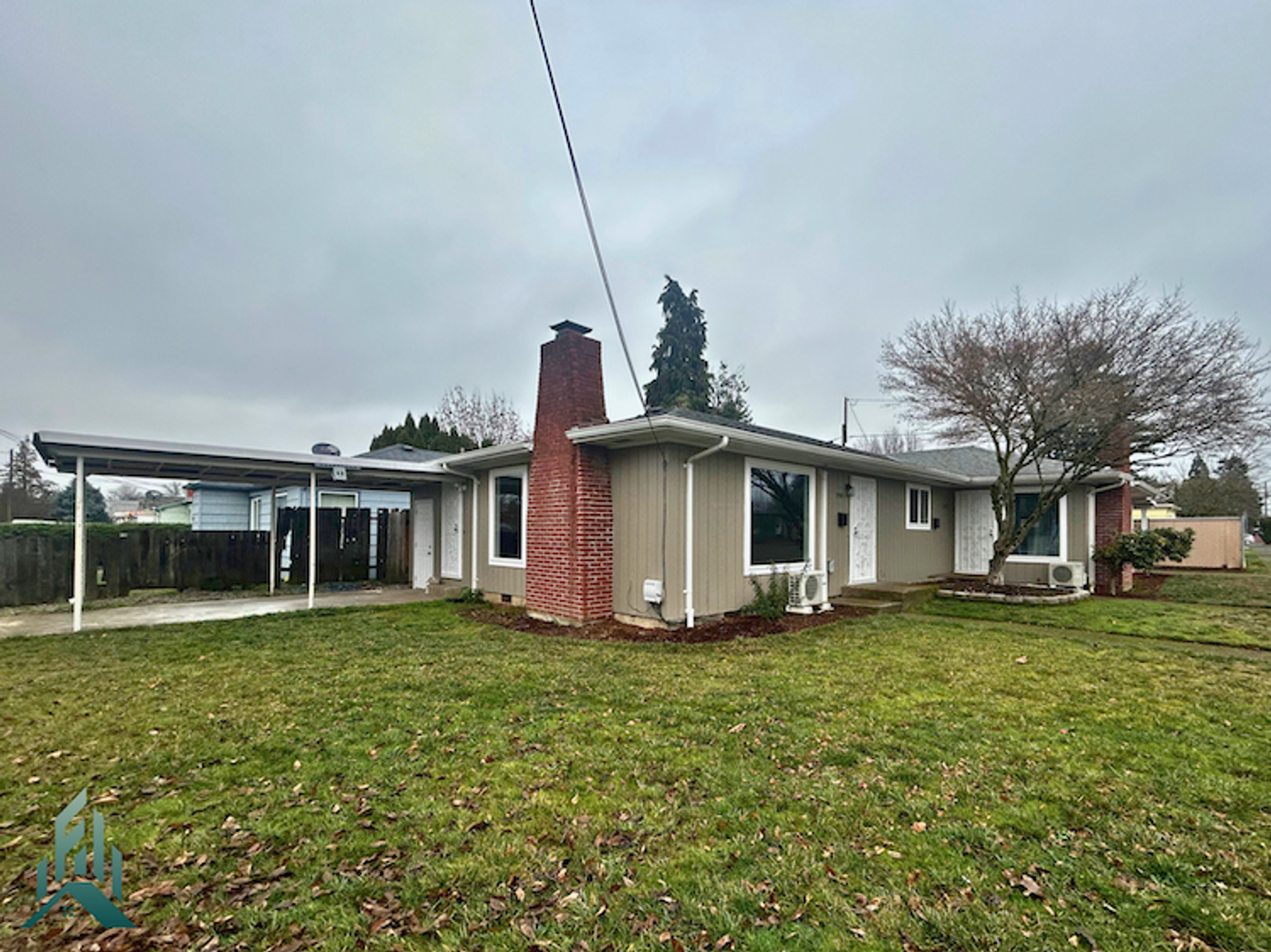 Listing photo