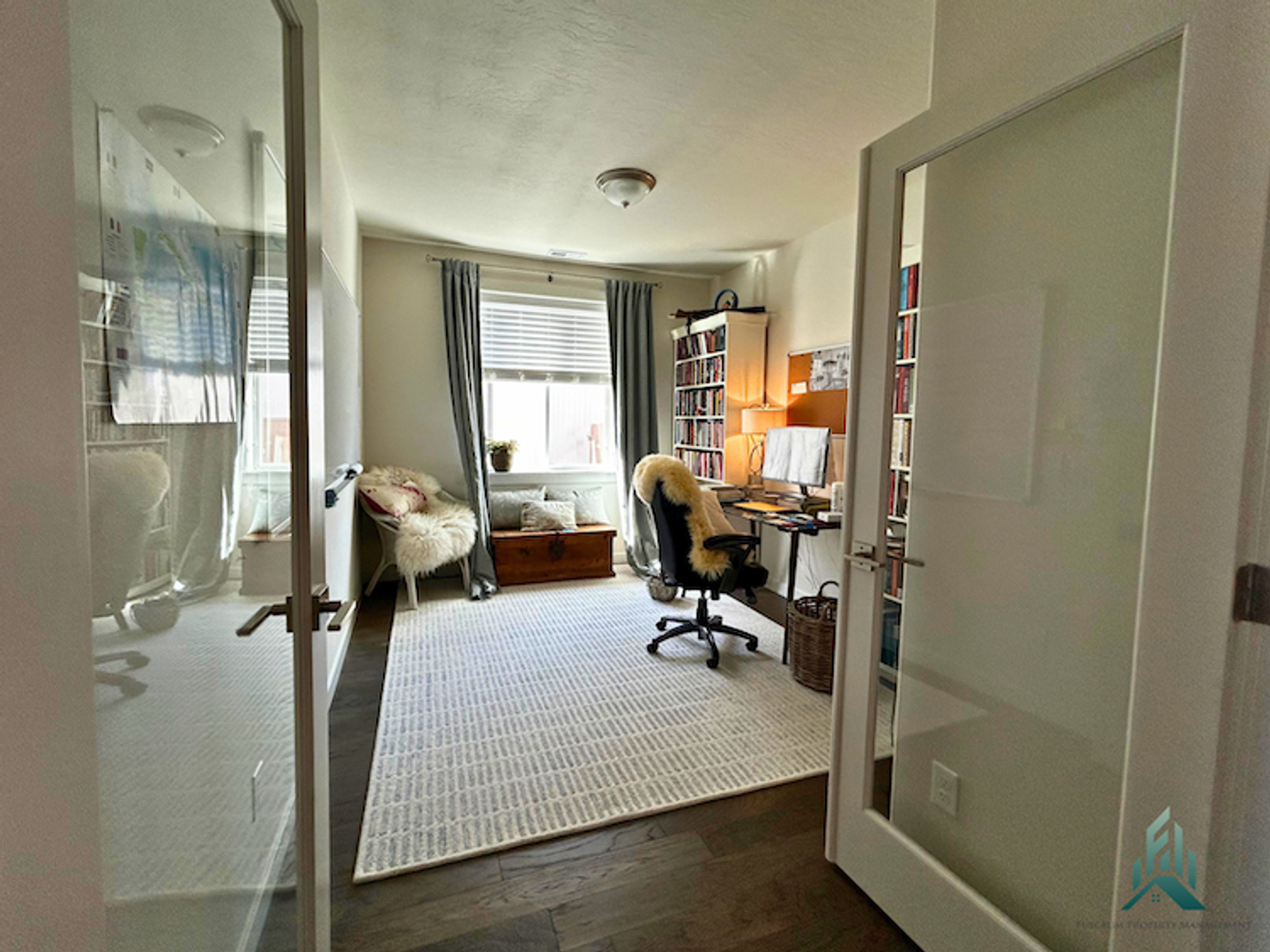 Listing photo