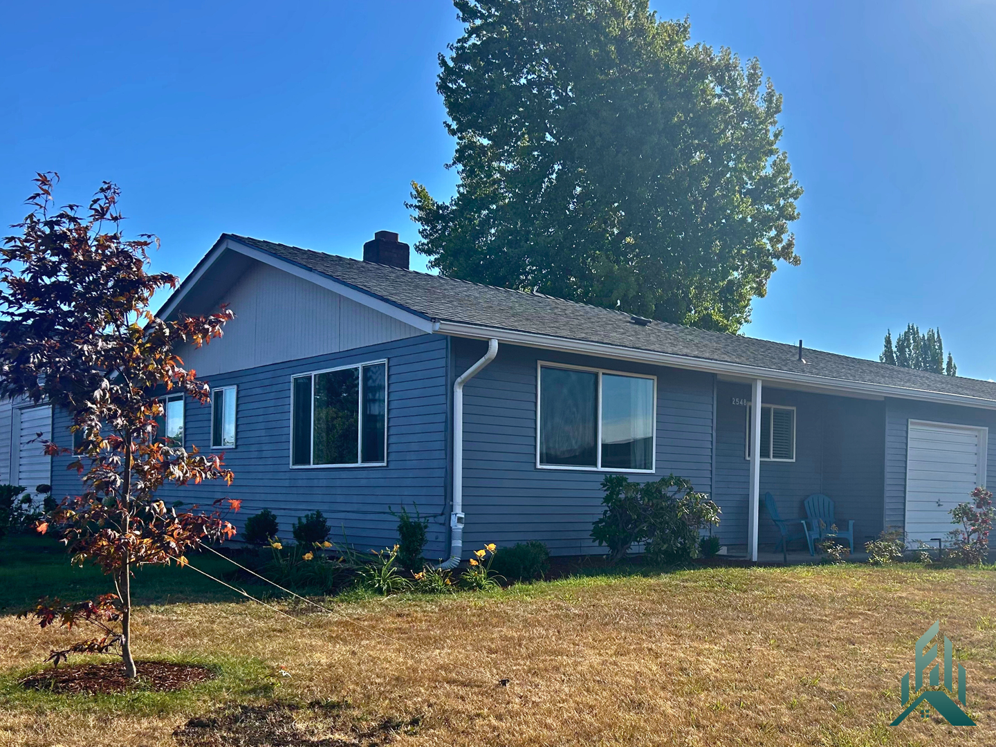 Completely Renovated 3 bed/2 bath Home 2 of 12