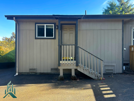 640 SE Crystal Lake Drive - B, Corvallis, OR 97333