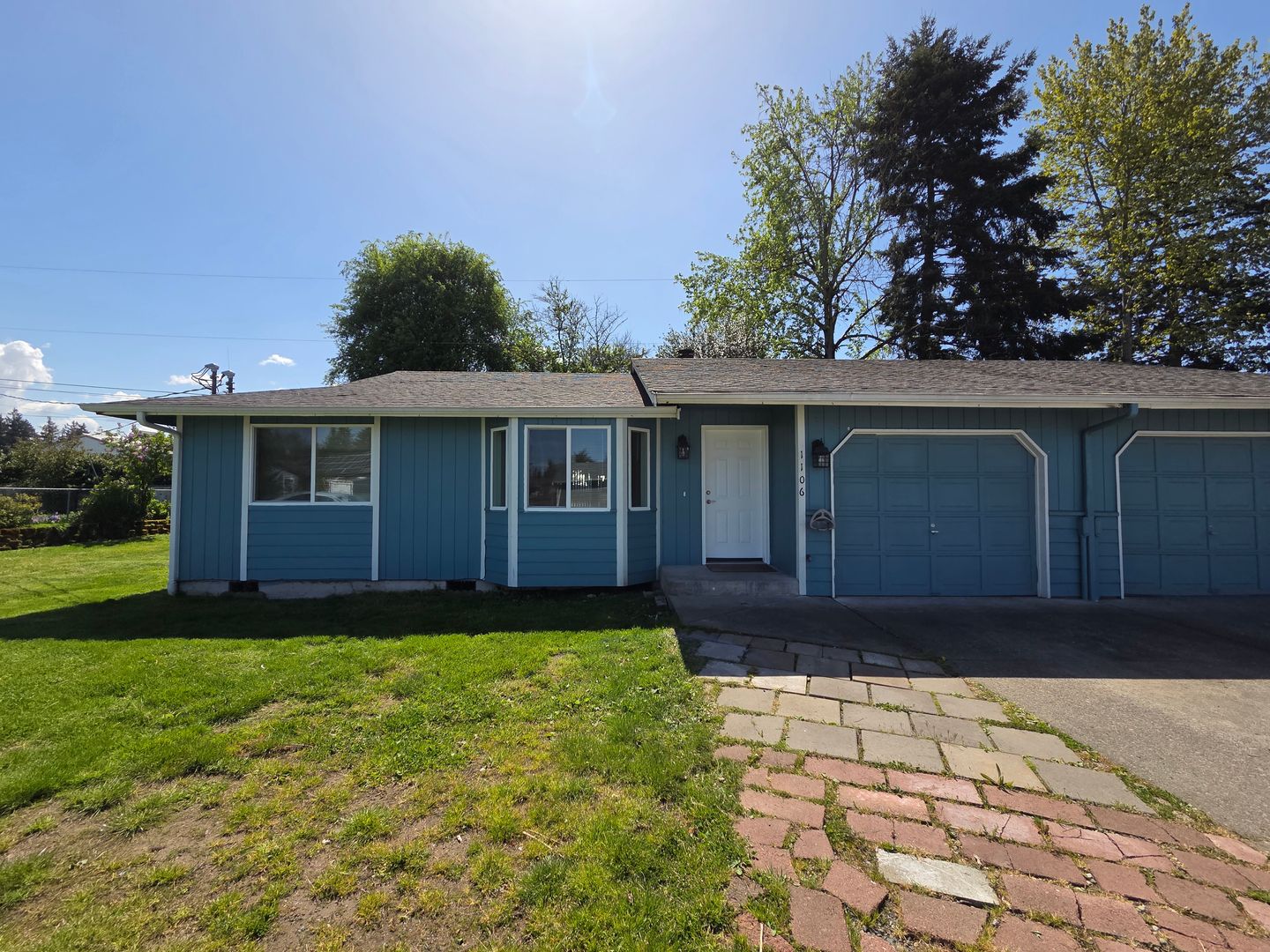 Tacoma Townhome: 1106 106th St Ct E