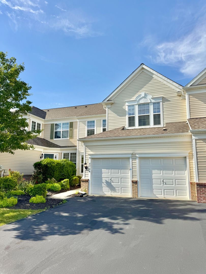 Breinigsville House: 8704 Mayfair Court