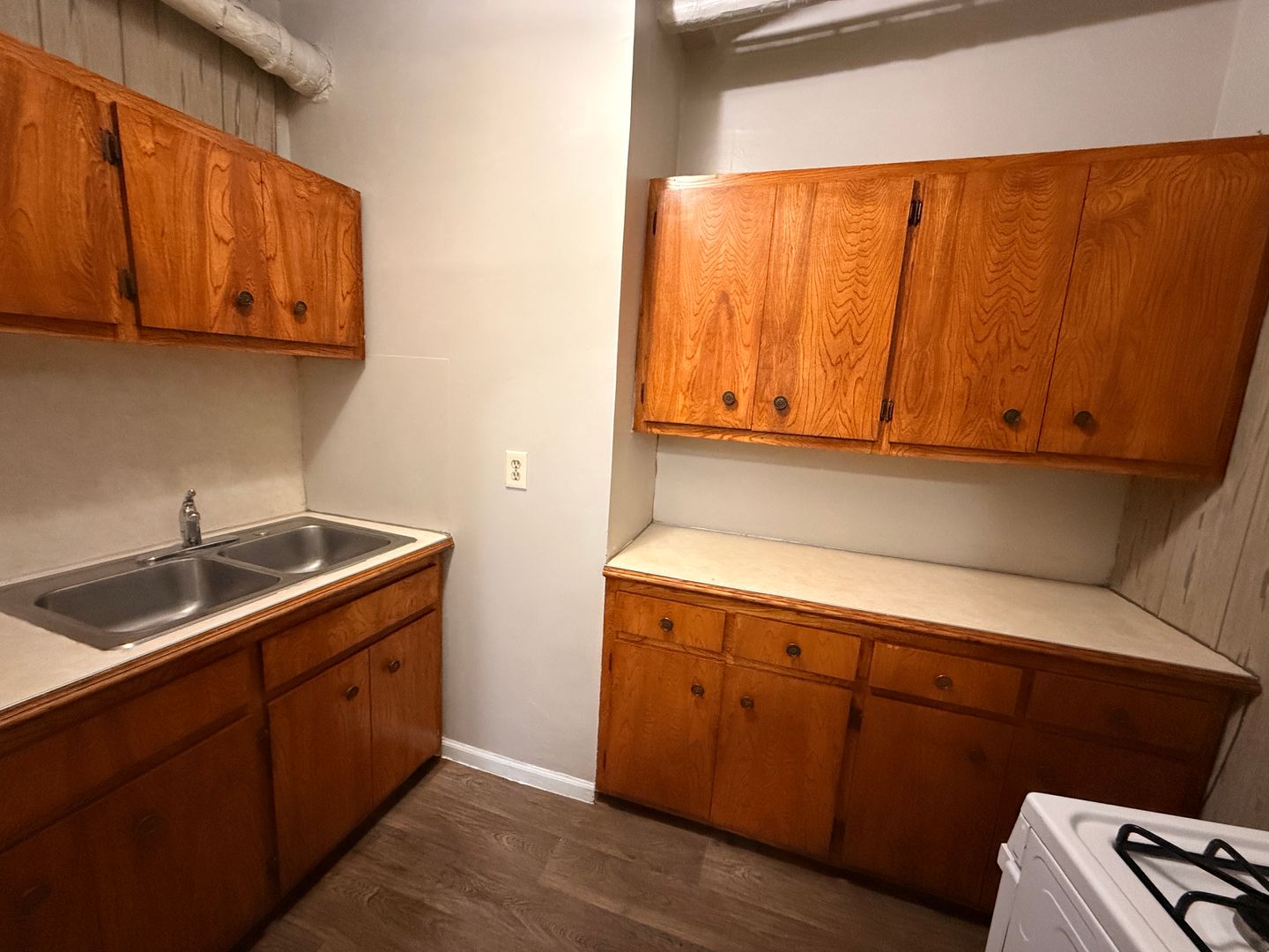 Omaha Apartment: 2415-2419 F St