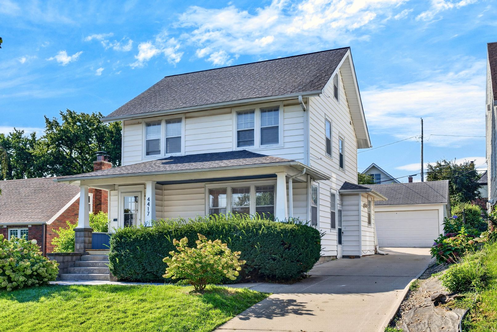 Omaha House: 4417 Poppleton Ave