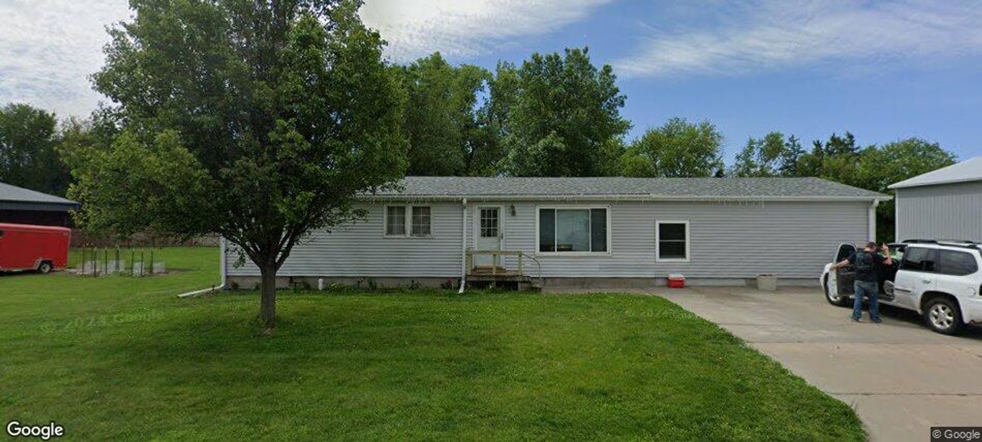 North Bend House: 1131 W 9th St