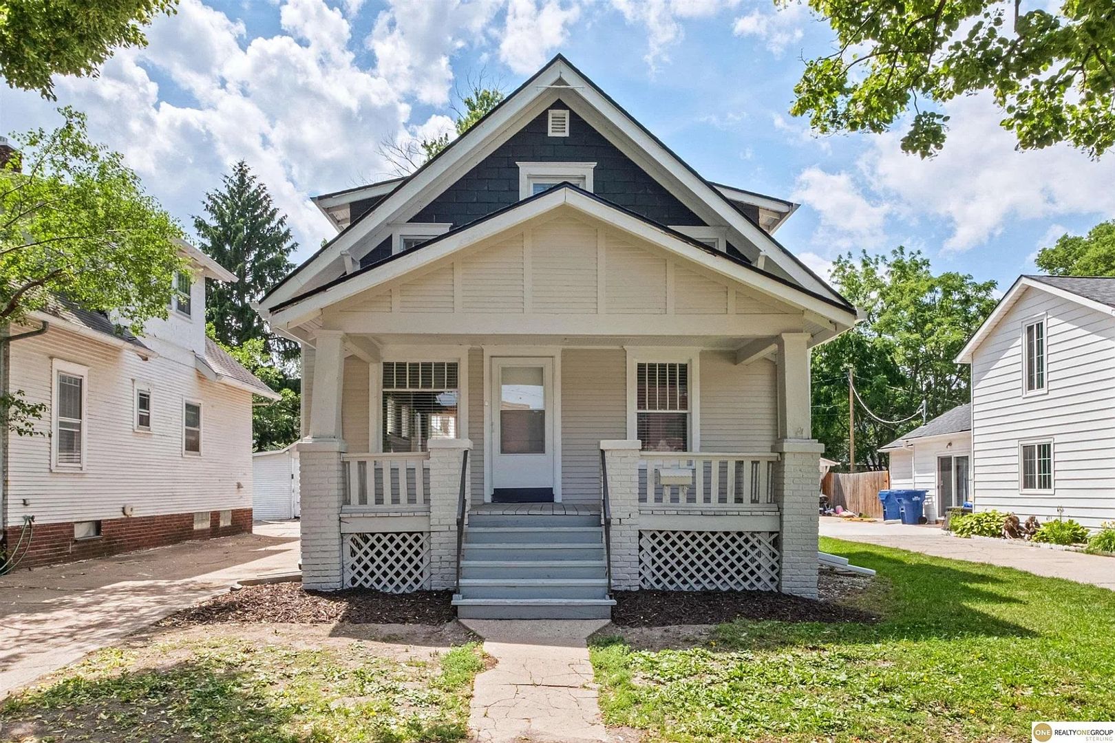 Fremont House: 823 N H St