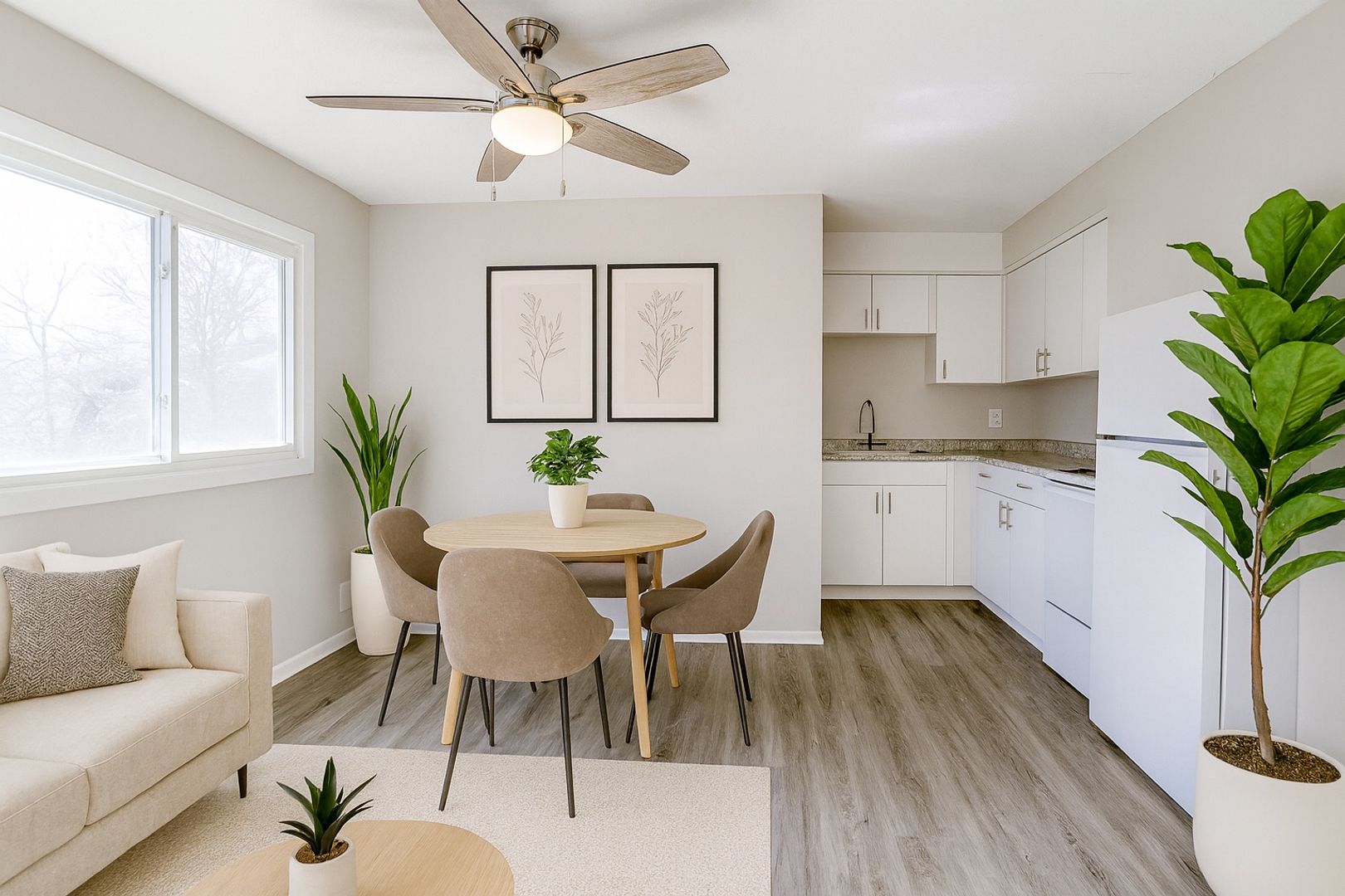 Lincoln Apartment: 349 S 26th