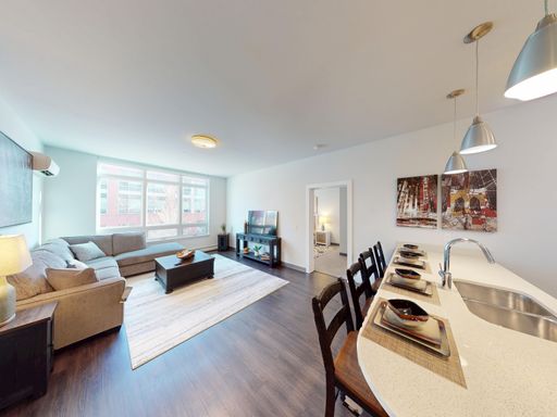 2 Bedroom, 1 Bathroom with heat, hot water & internet included (City Lights #405)