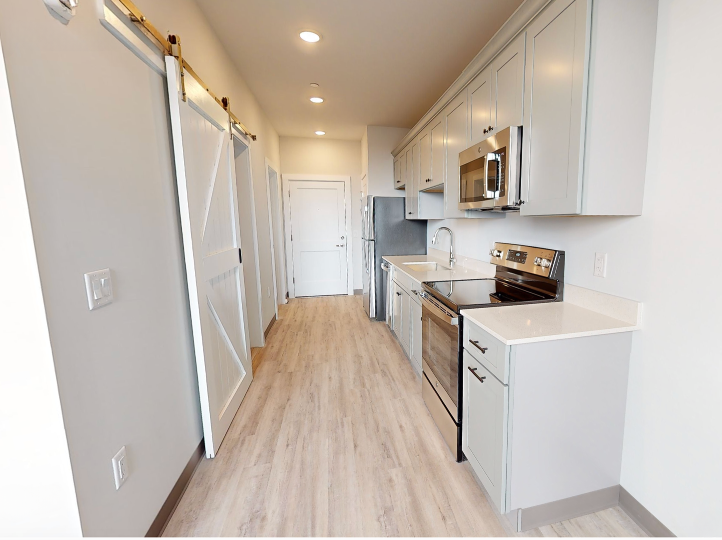 Burlington Apartment: 157 South Champlain Street