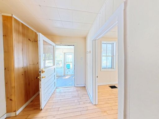 Listing photo thumbnail