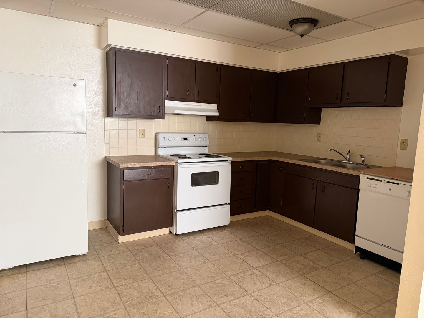 Great Falls Apartment: 1413 13th Street South