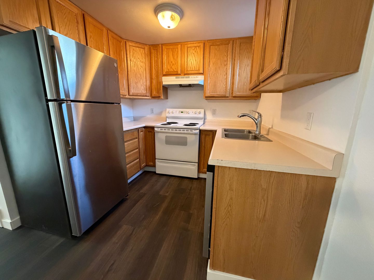 Great Falls Apartment: 1100 - 1102 10th Avenue NW