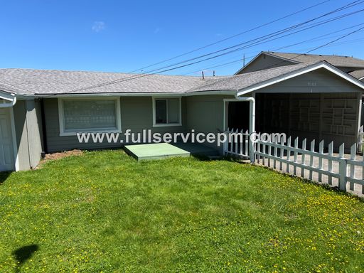 Cozy 1 bedroom apartment; central location