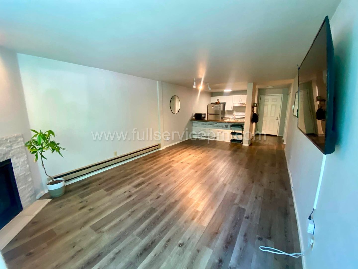 9416 1st Ave NE APT 108, Seattle, WA 98115 12 of 12