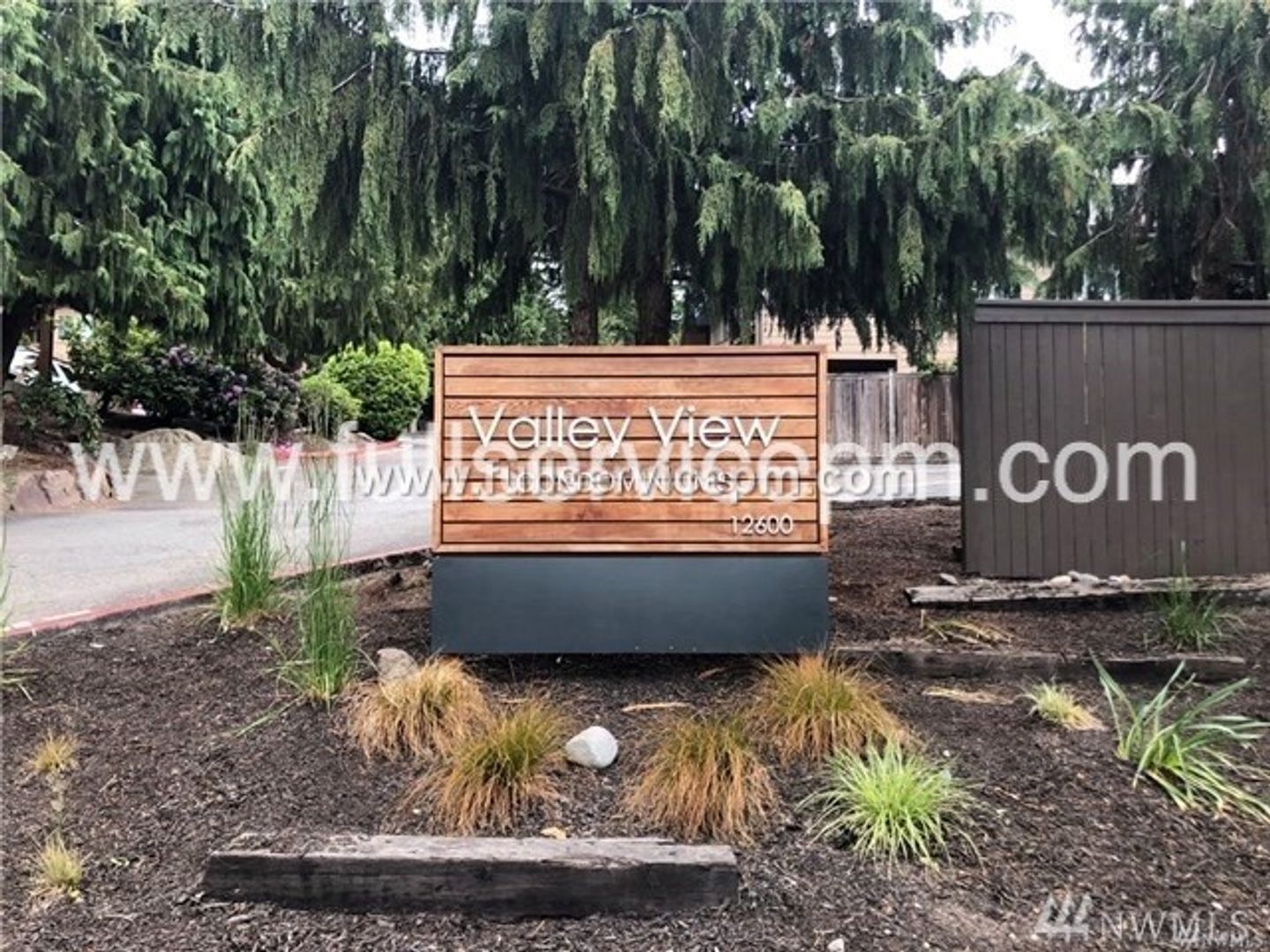 Seattle Condo: 12600 57th Ave S