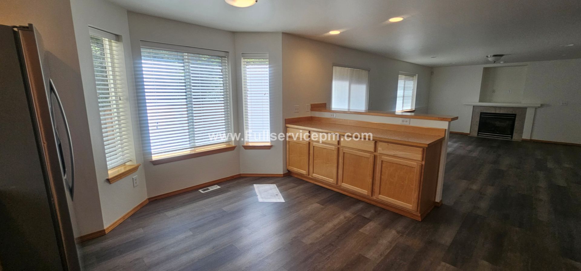 22607 SE 287th PL, Maple Valley WA 98038 7 of 12