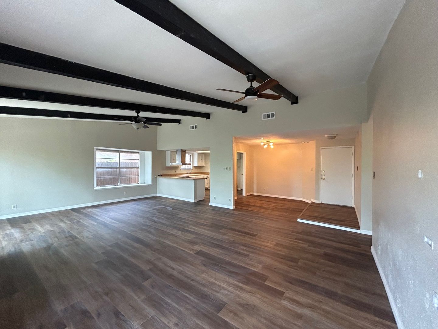 San Antonio House: 6510 Ridge Creek Drive