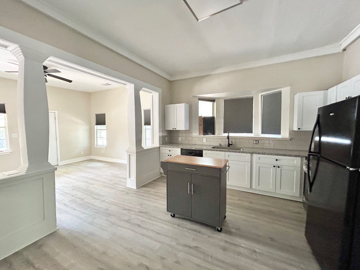 San Antonio House: 1135 W Ridgewood Ct