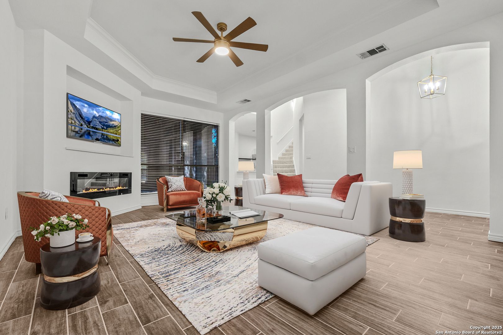 San Antonio House: 111 Westwood Way