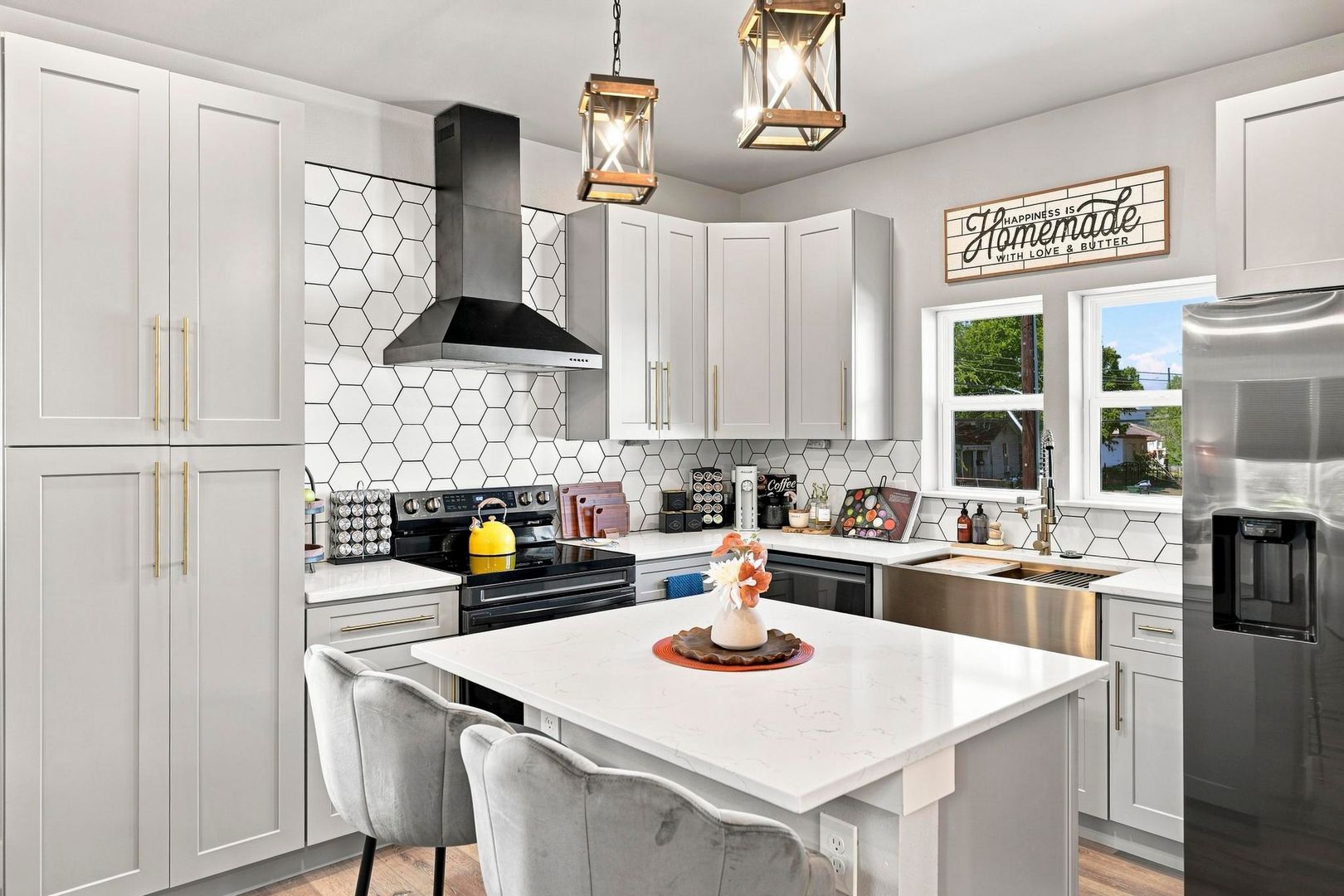 San Antonio Apartment: 1823 Burnet  St  Building 1