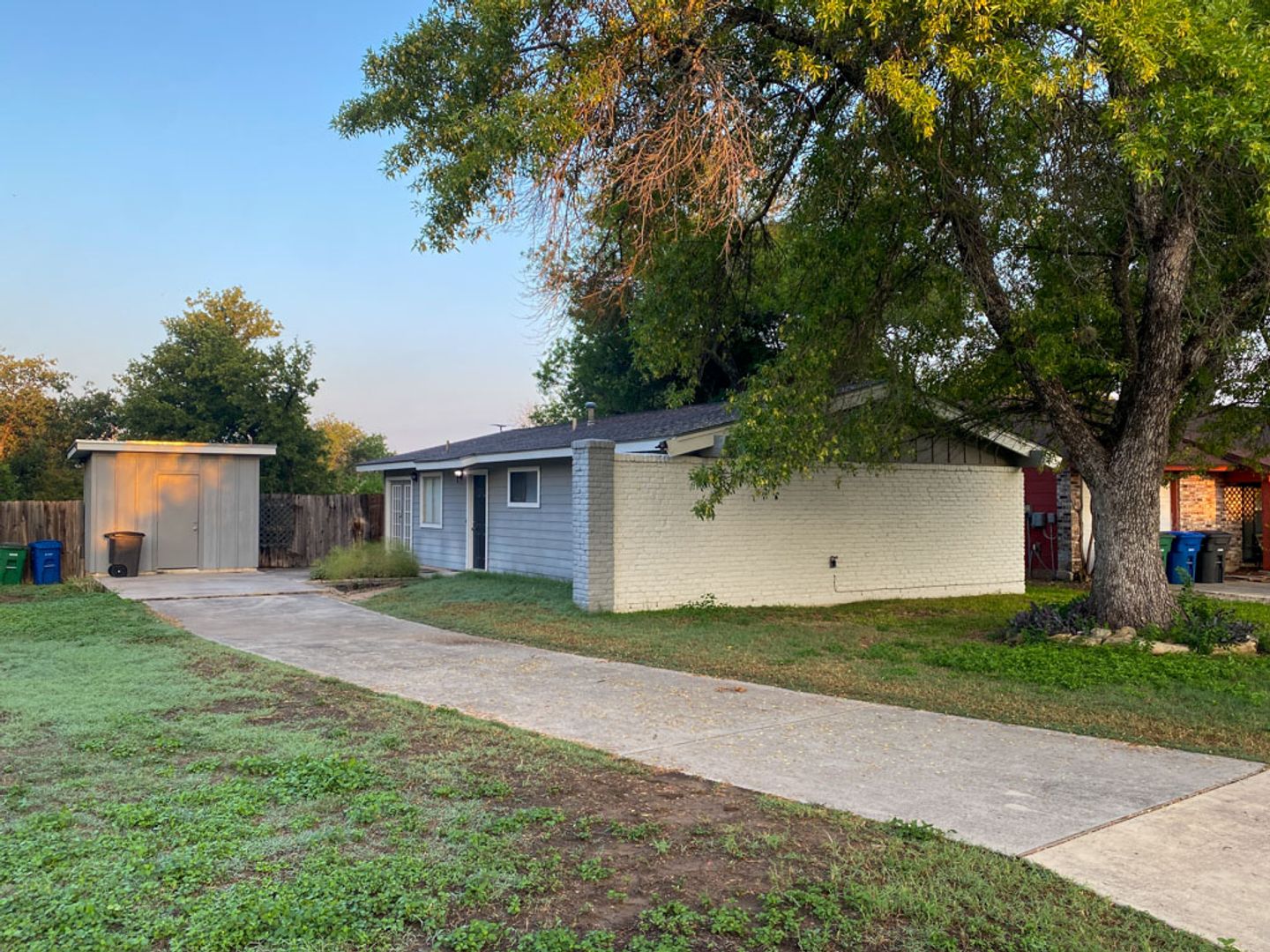 San Antonio House: 4035 Shenandale
