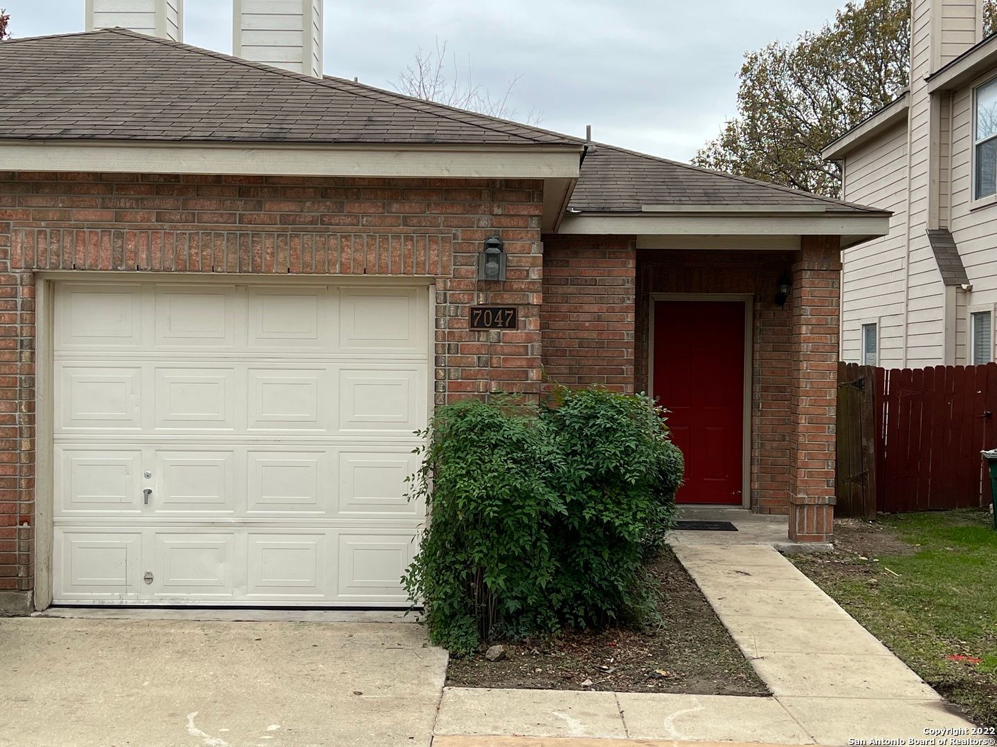 San Antonio House: 7047 Tourant Rd