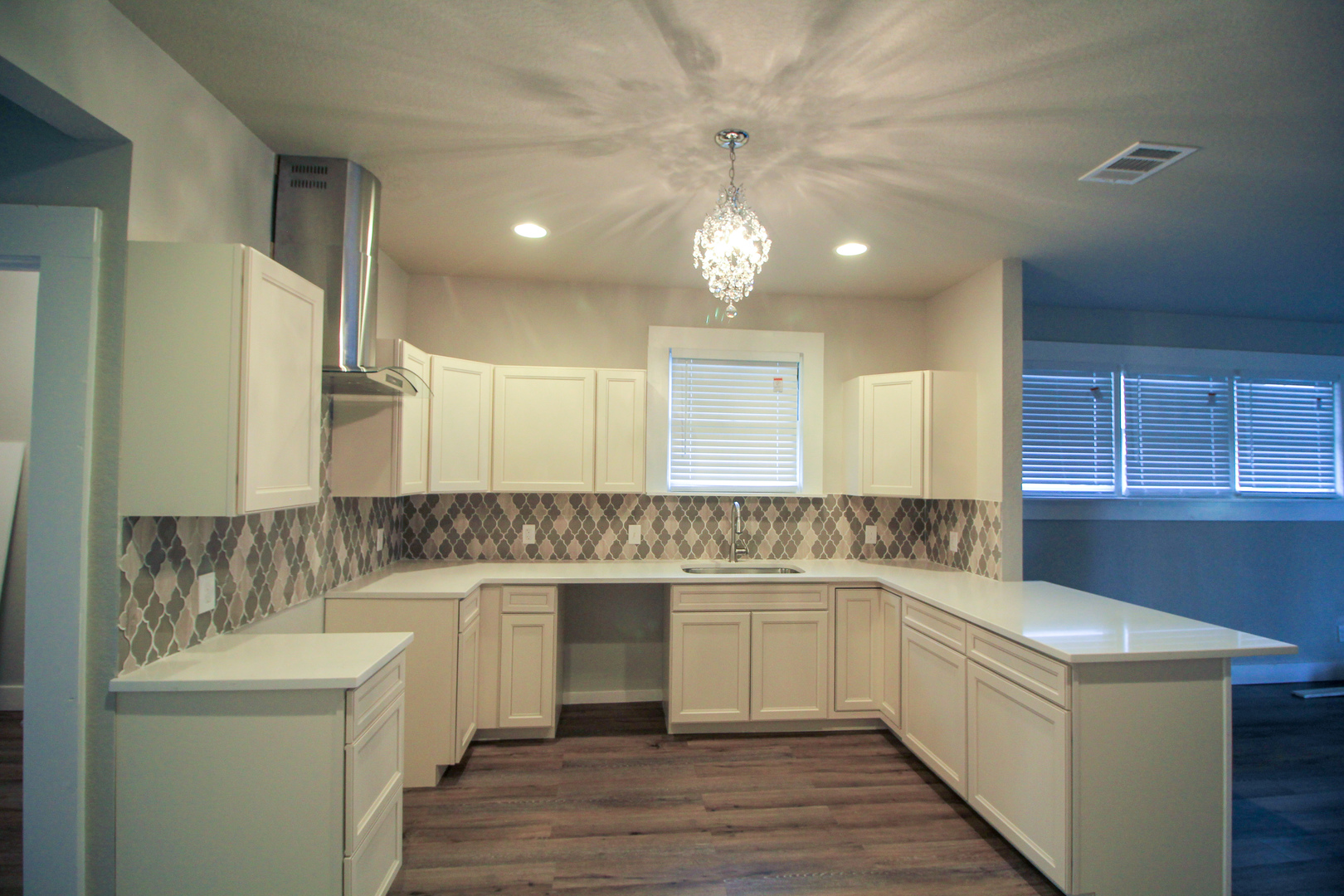 San Antonio House: 1138 Iowa