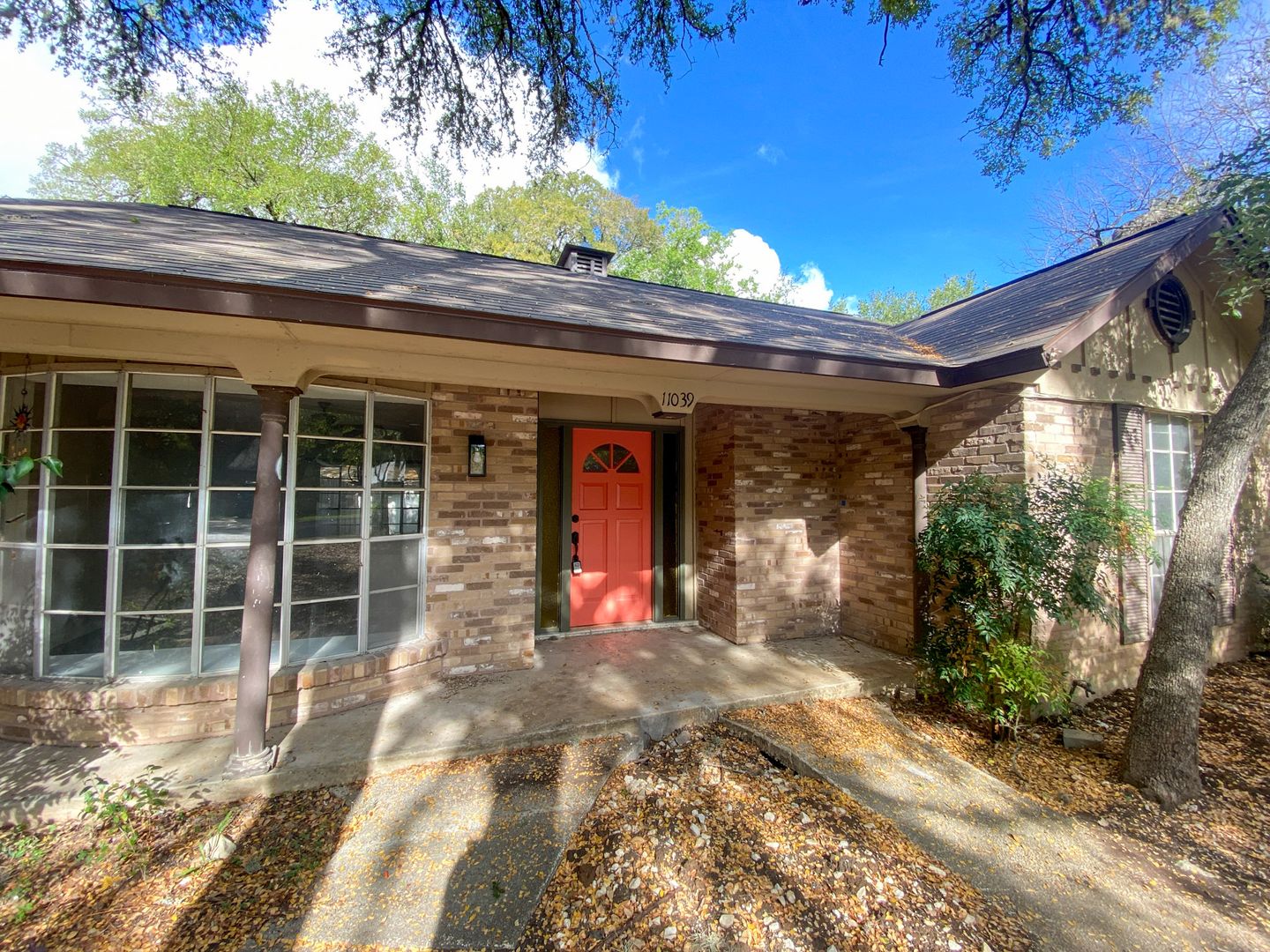 San Antonio House: 11039 Whisper Valley Street