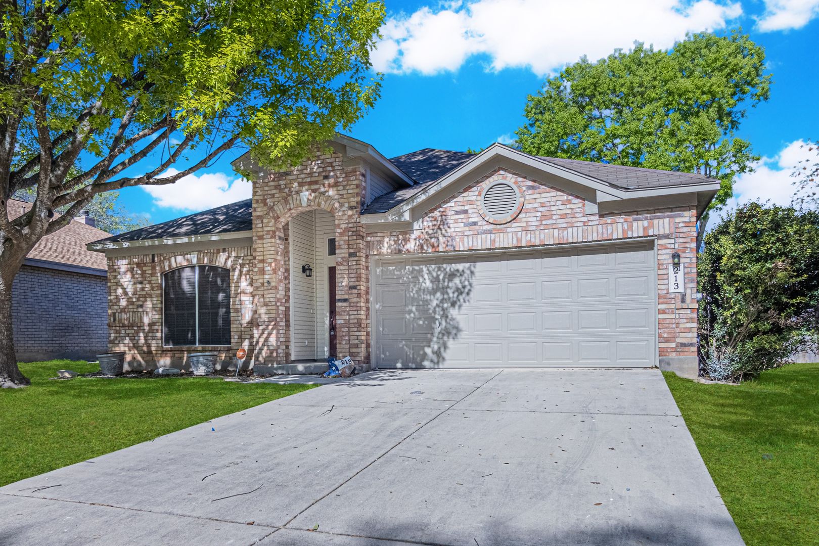 Cibolo House: 213 Tapwood