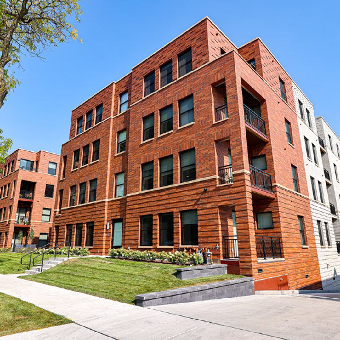 Milwaukee Apartment: 2630 North Hackett Avenue