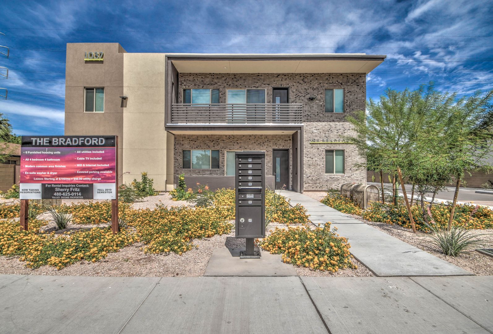 Tempe Apartment: 1037 South Farmer Avenue
