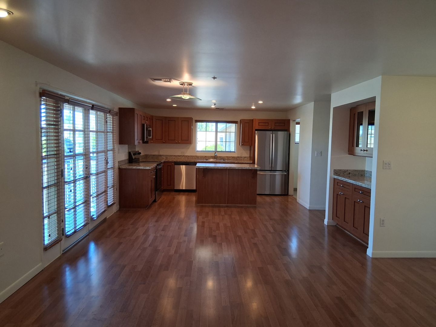 Scottsdale Apartment: 6915 E Third St - 2004