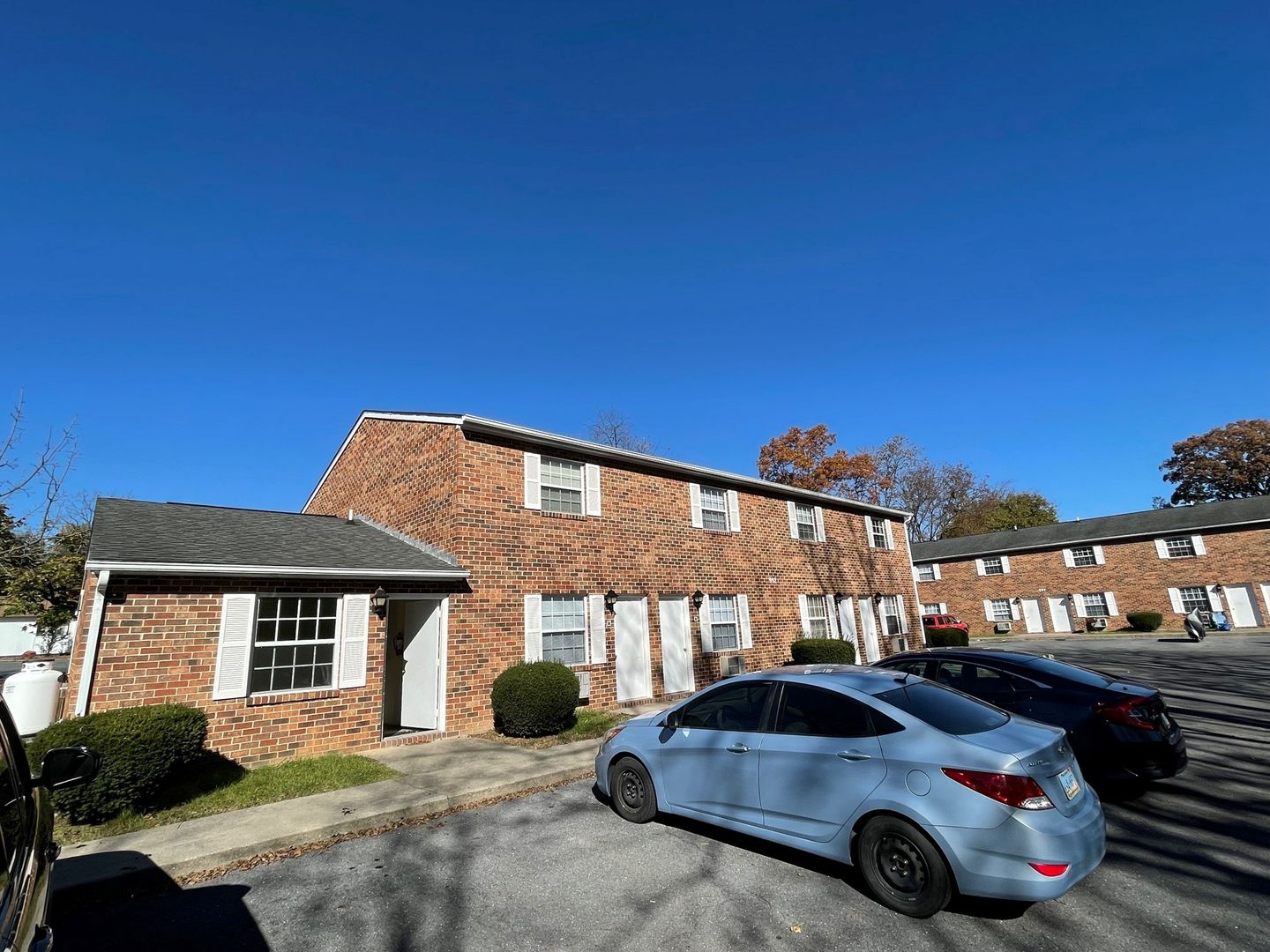 Harrisonburg Apartment: 990 Chicago Avenue