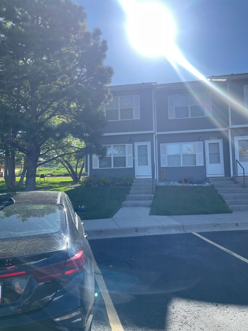Castle Rock Townhome: 2134 Oakcrest Circle