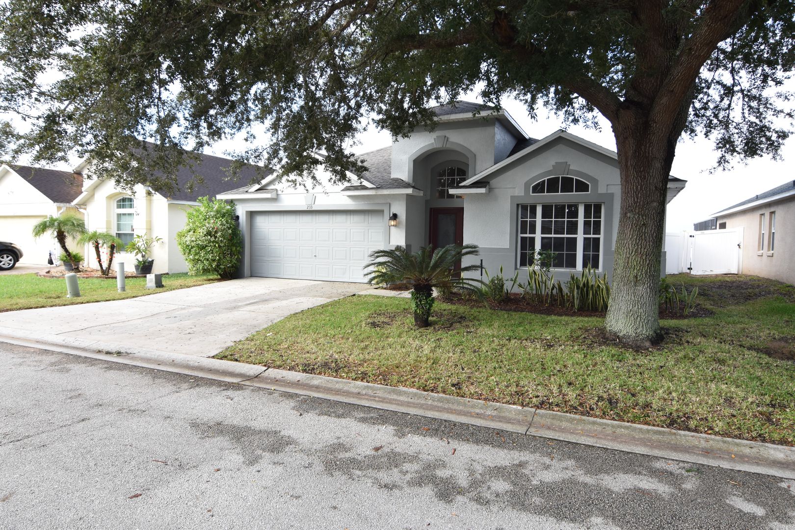 Davenport House: 233 Purslane Pass