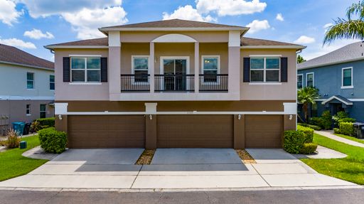 2nd Story 2 Bedroom with Garage in Carter Glen – photo 1