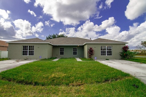 SEPTEMBER 2026 MOVE IN SPECIAL: 4/3 Duplex Home in Poinciana Available NOW- BASIC CABLE/INTERNET INCLUDED – photo 1