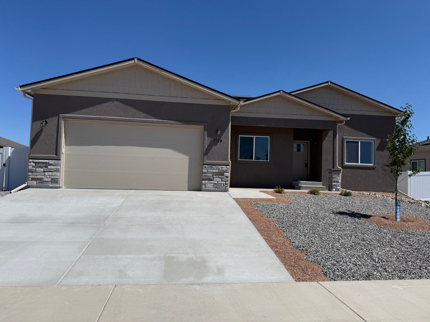 Grand Junction House: 2138 Brookfield Drive, #A