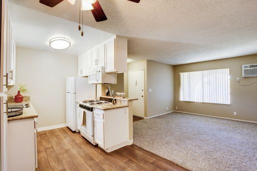 Make Yourself at Home - Renovated 2 Bedroom, 1 Bathroom Apartment at Shadow Mountain