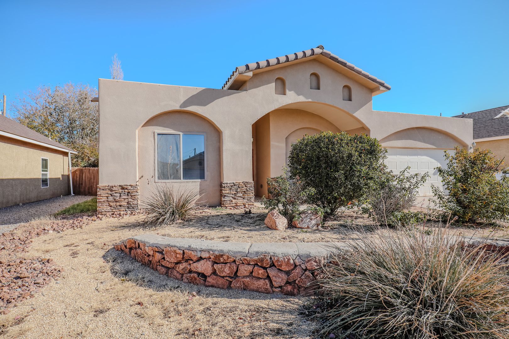 Alamogordo House: 407 Coronado Dr