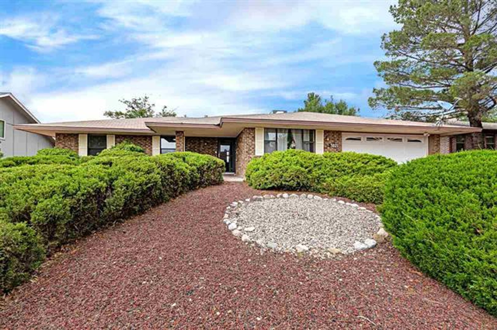 Beautiful 4 Bedroom/2 Bath Home