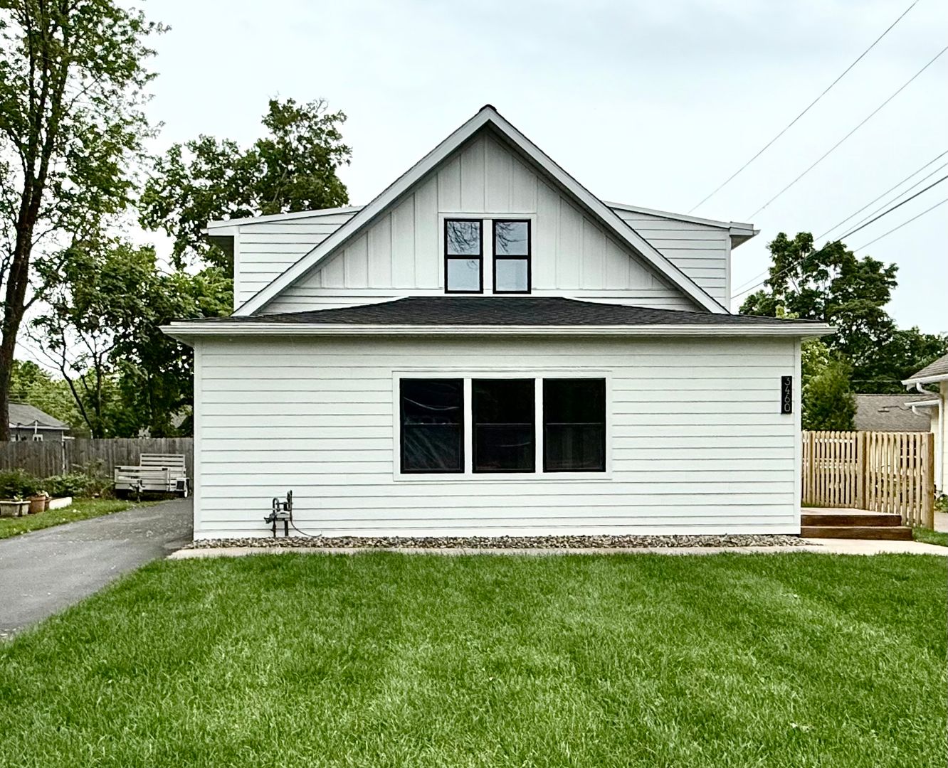 Orono House: 3460 Livingston Ave